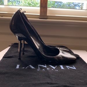 Vintage black Lanvin pumps